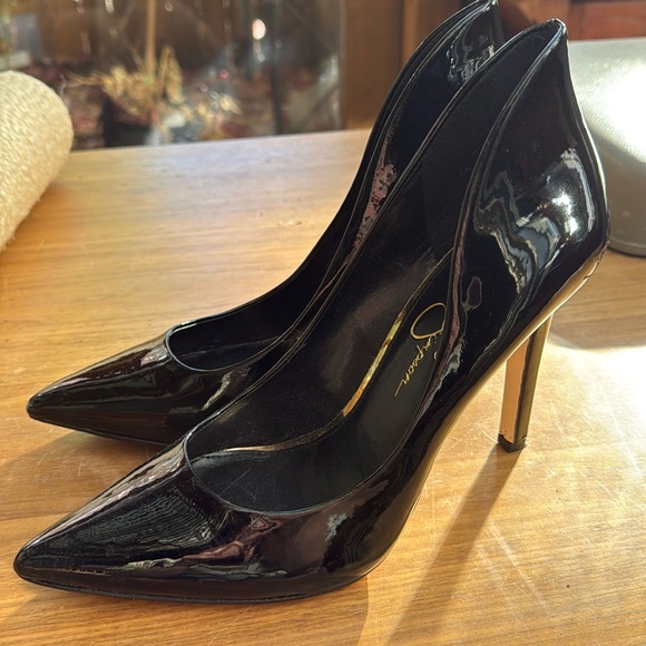 Jessica Simpson Shoes - Jessica Simpson Black Patent Cambredge Pointed Toe Pump sz 9